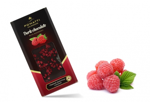 Dark chocolate with raspberries